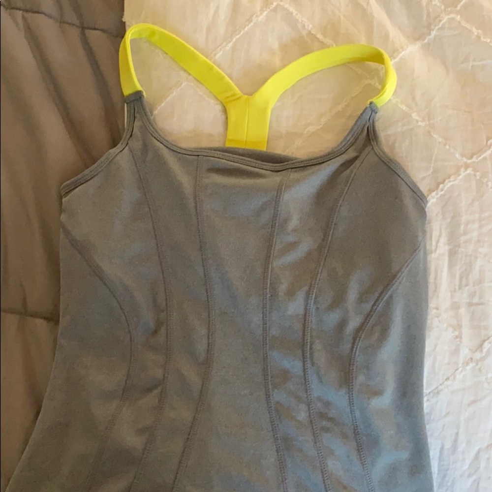 Workout shirt